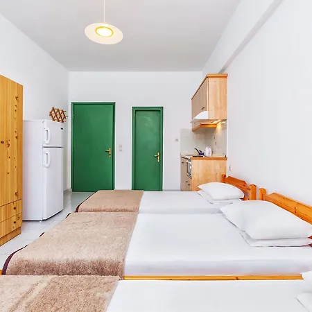 아파트 Xenios Loutra Village Mary's House 아기아 파라스케비