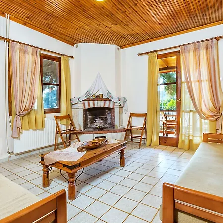 Xenios Loutra Village Mary's House 아파트