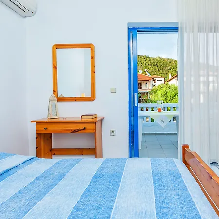 Xenios Loutra Village Mary's House 아파트 아기아 파라스케비
